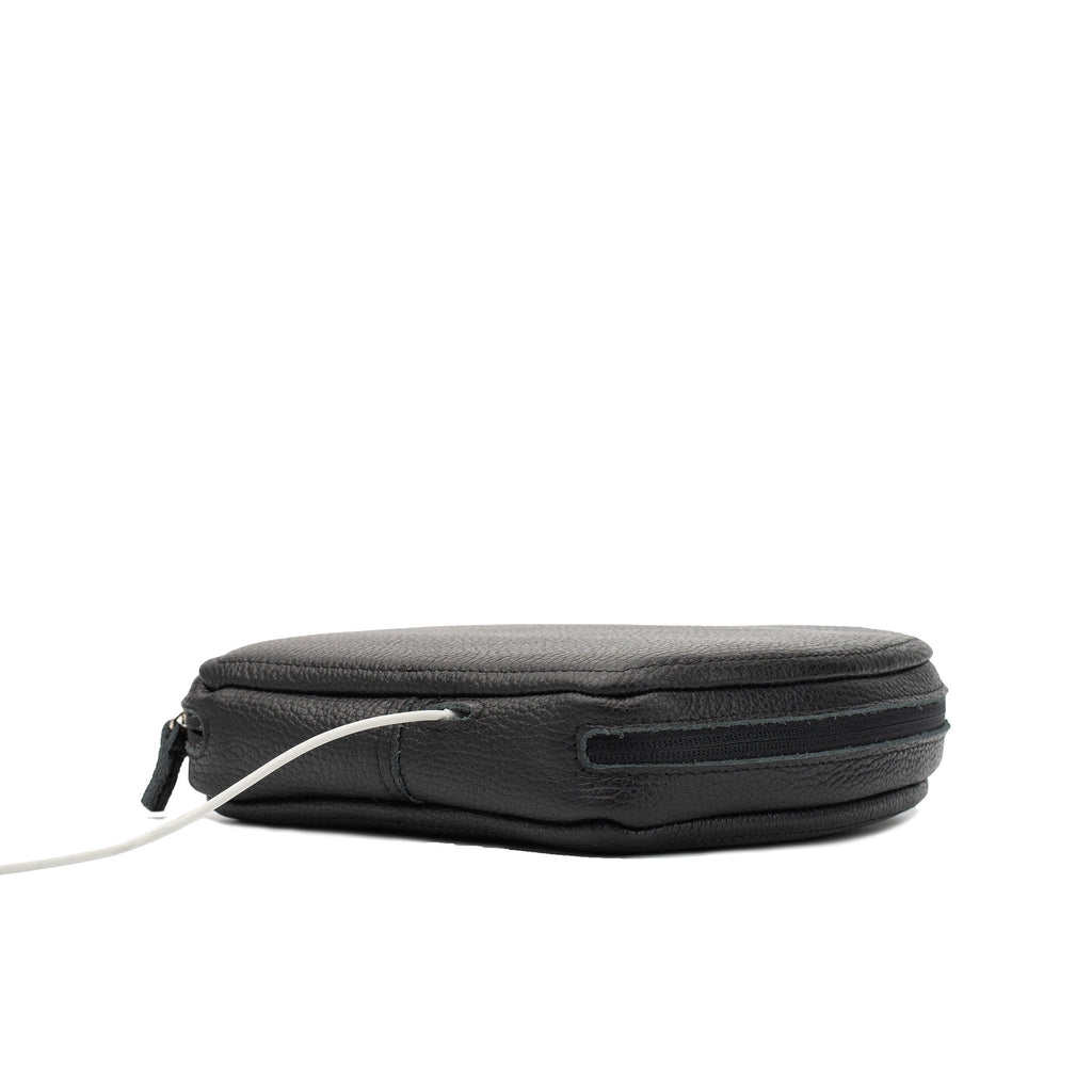 Flat-Grain Leather Case for AirPods Max-3